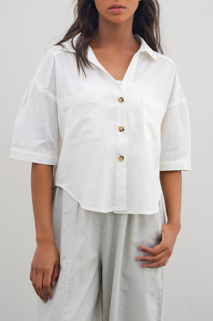 WHITE CROPPED BUTTON DOWN