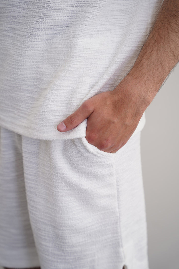 WHITE BOUCLE-KNIT SHORTS