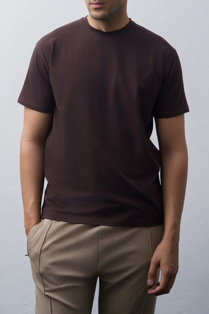 DARK BROWN CREW-NECK TEE