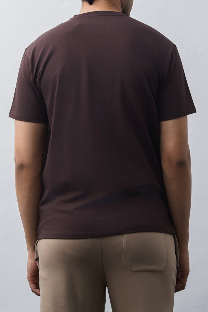 DARK BROWN CREW-NECK TEE