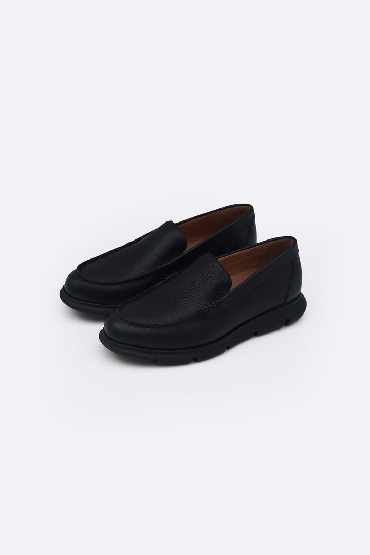 BLACK AIR-SOLE LEATHER LOAFERS