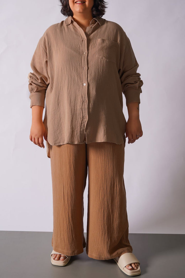 CAMEL CURVE MUSLIN SHIRT