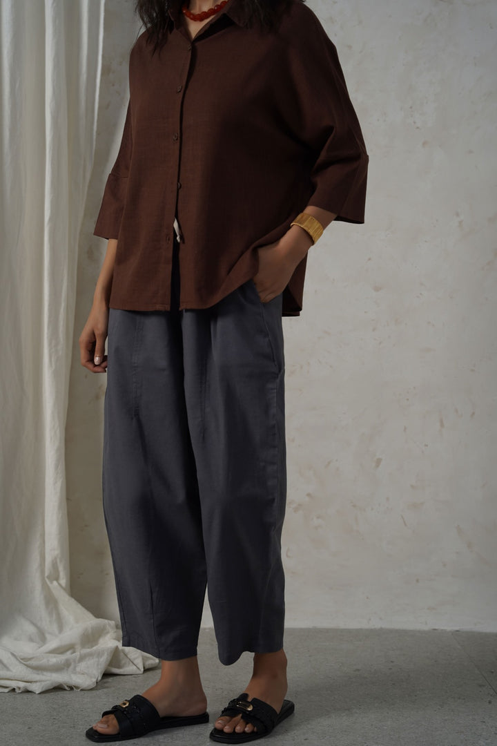 GREY EASY BARREL PANTS