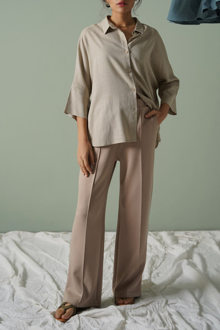 KHAKI STRAIGHT LOOSE TROUSERS