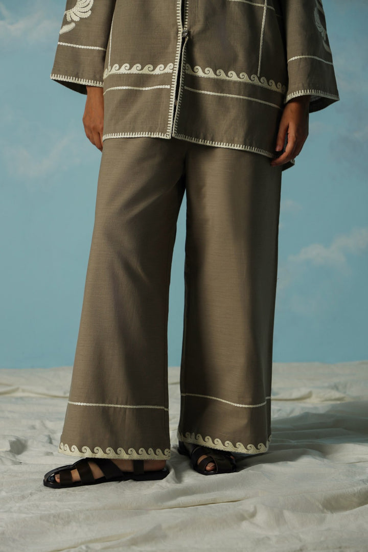 BEIGE DESERT NOON EMBROIDERED PANTS