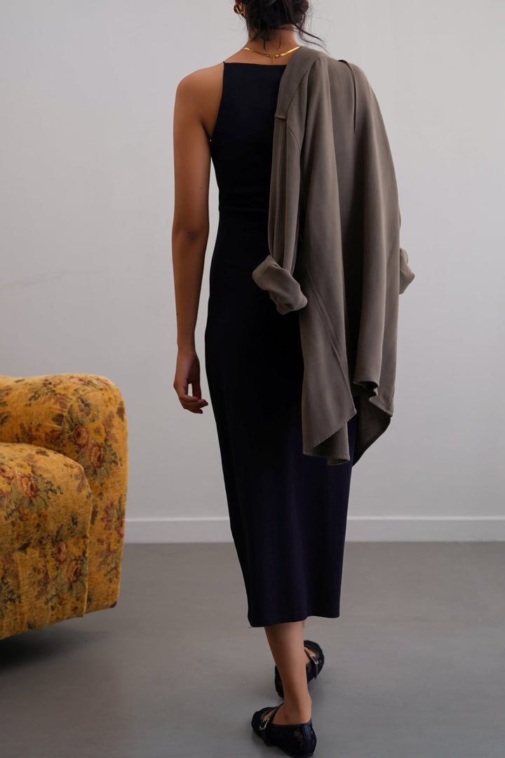 BLACK BODYCON A-LINE DRESS