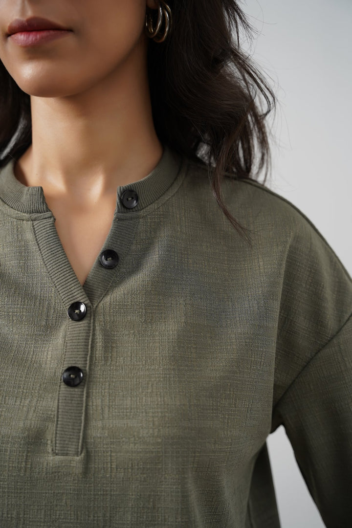 SAGE GREEN STRETCHY HENLEY TOP