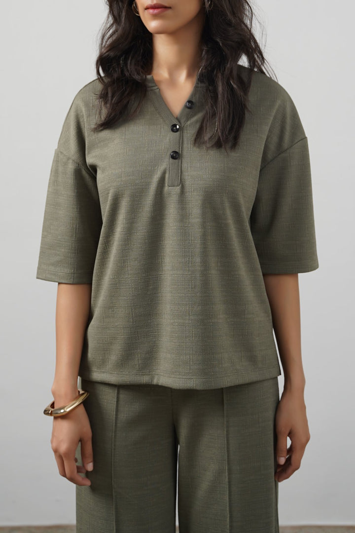 SAGE GREEN STRETCHY HENLEY TOP
