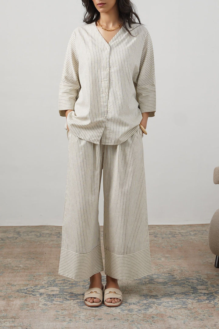 ECRU LINEN BATWING SHIRT