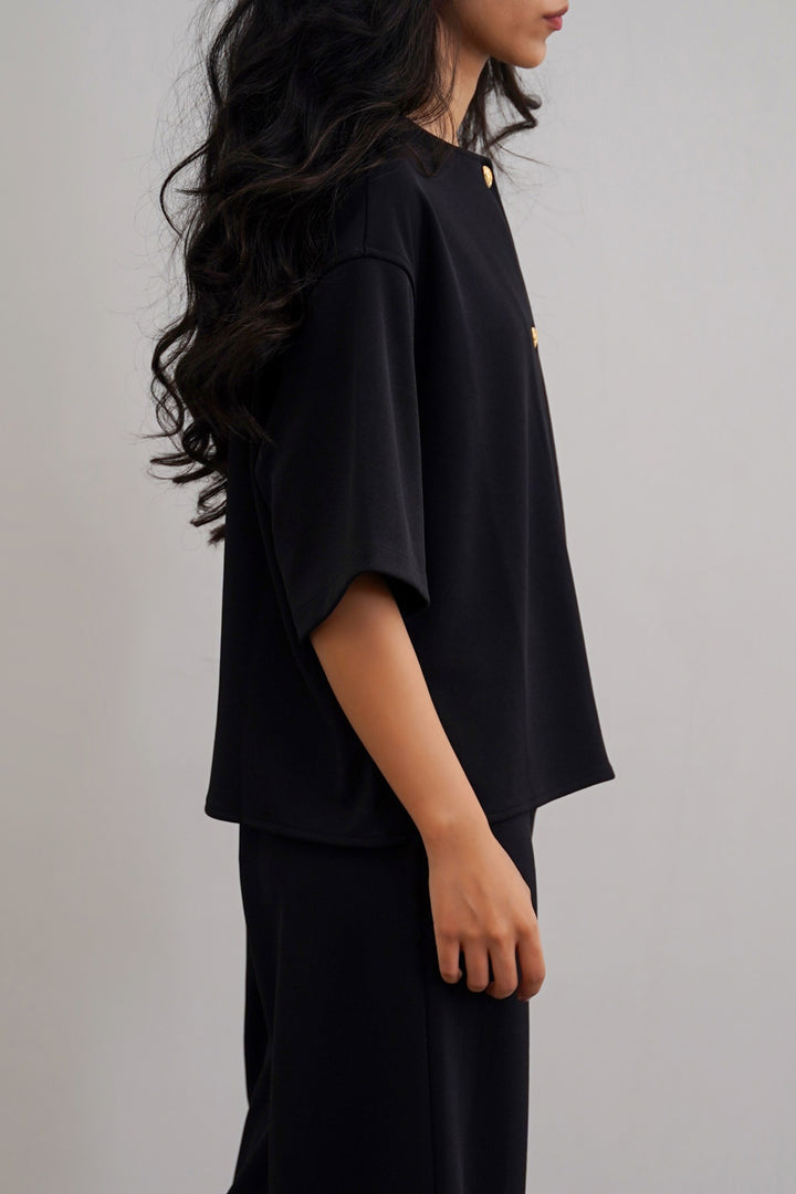 BLACK TWILL TEXTURED BLOUSE