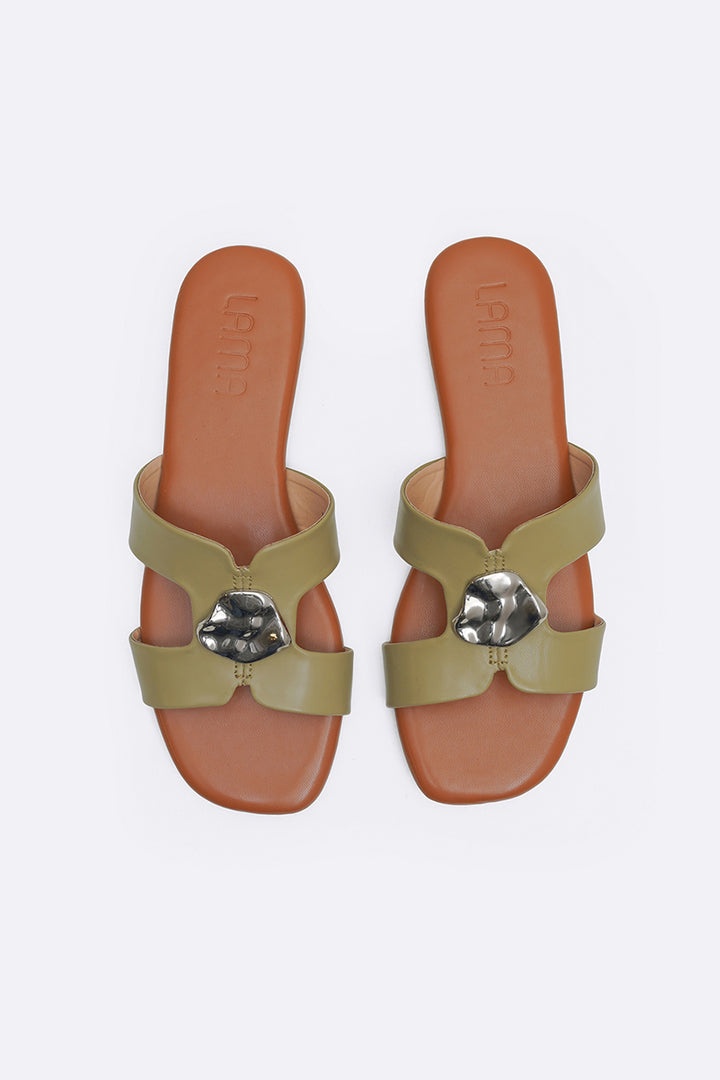 OLIVE ON HOLIDAY SLIDES