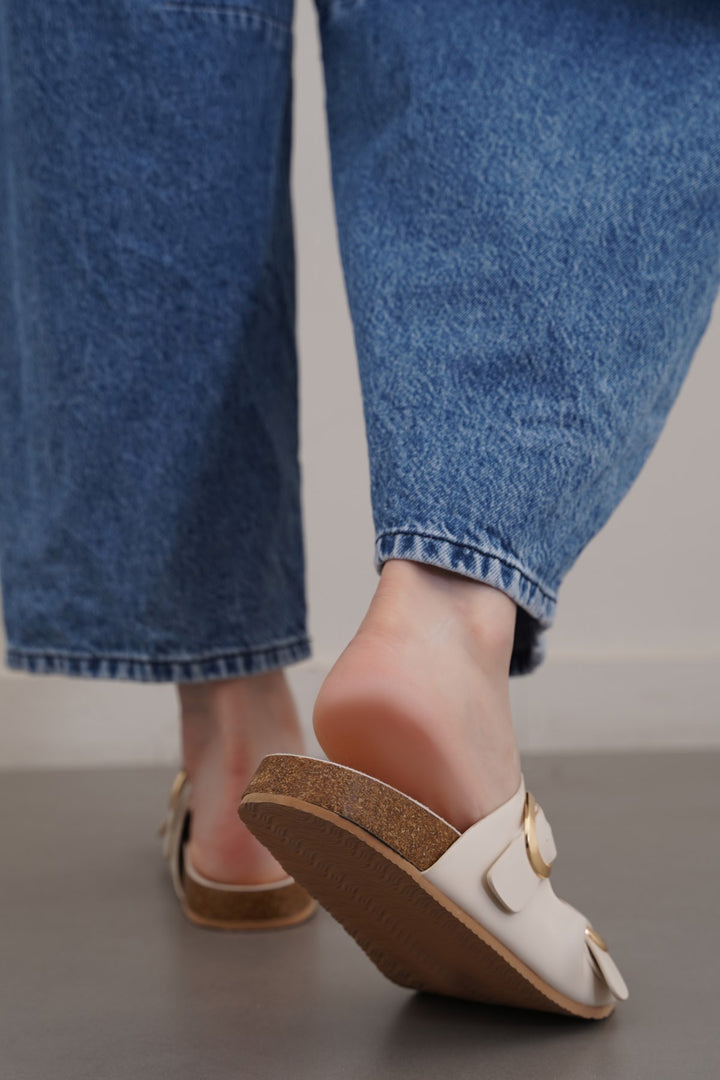 OFF WHITE ADJUSTABLE CUSHIONED SLIDES