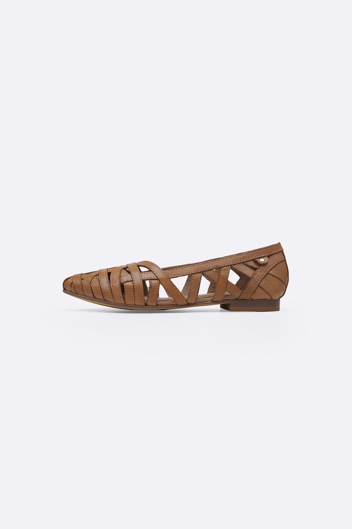 CAMEL-LEATHER WOVEN PUMPS