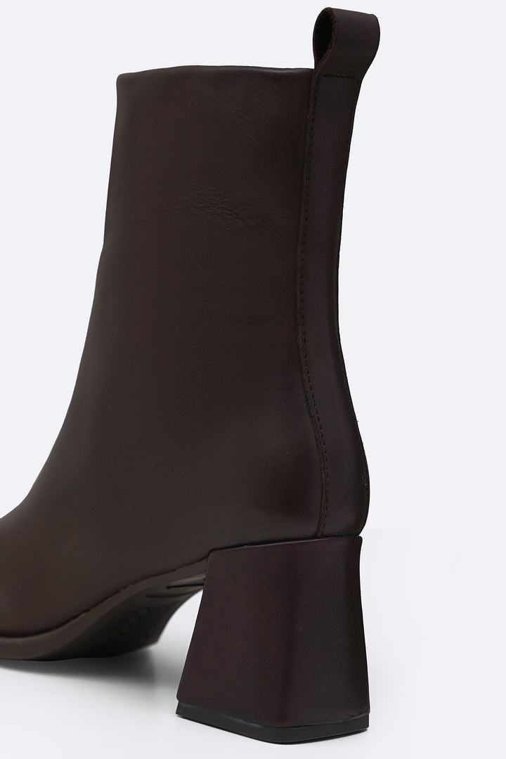 TOP-STITCH LEATHER BOOTS
