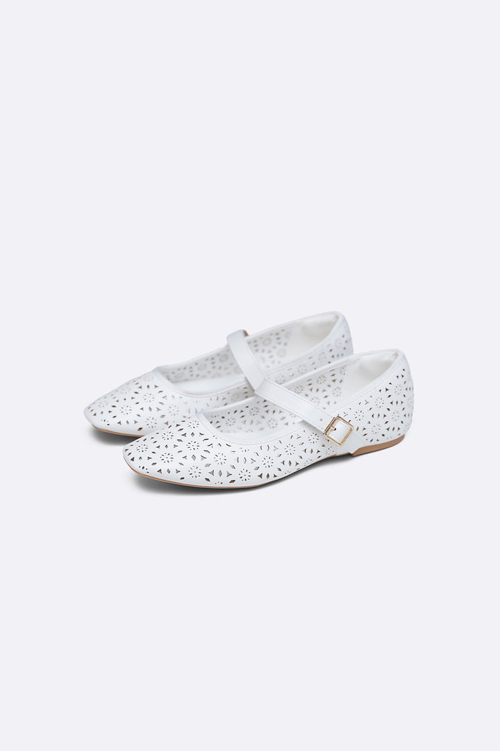 WHITE-CLOVER MARY-JANES