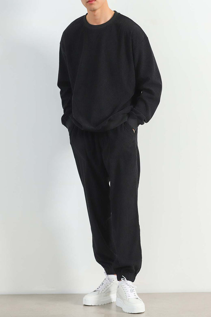 BLACK RIBBED KNIT TROUSER