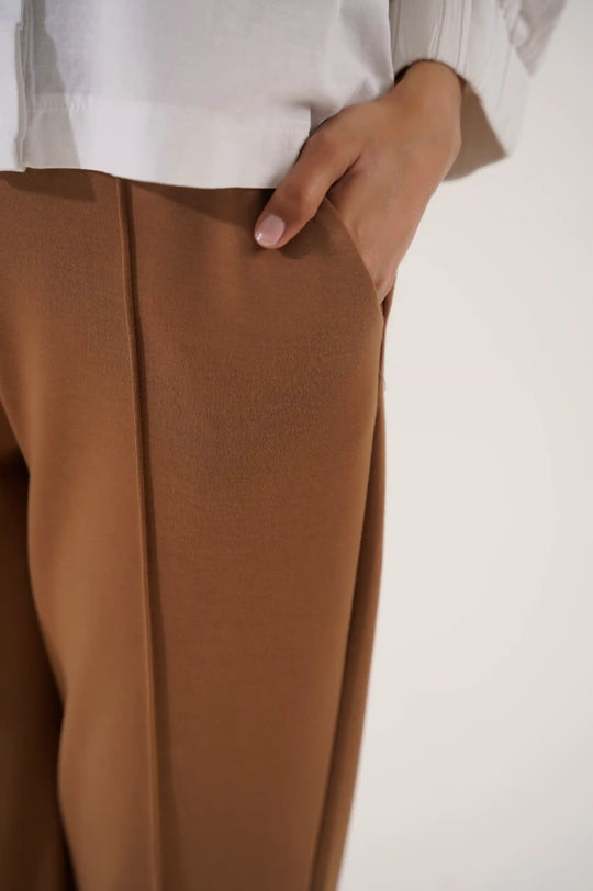 CAMEL STRAIGHT EASY SLACKS