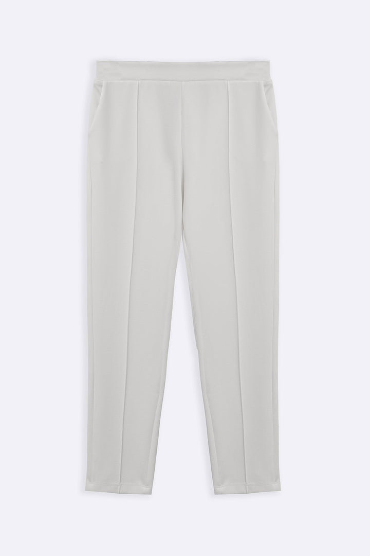 WHITE STRAIGHT EASY SLACKS