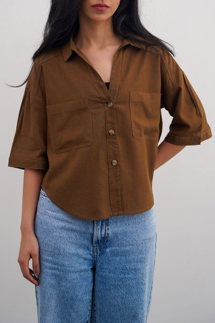 BROWN CROPPED BUTTON DOWN