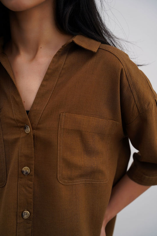 BROWN CROPPED BUTTON DOWN