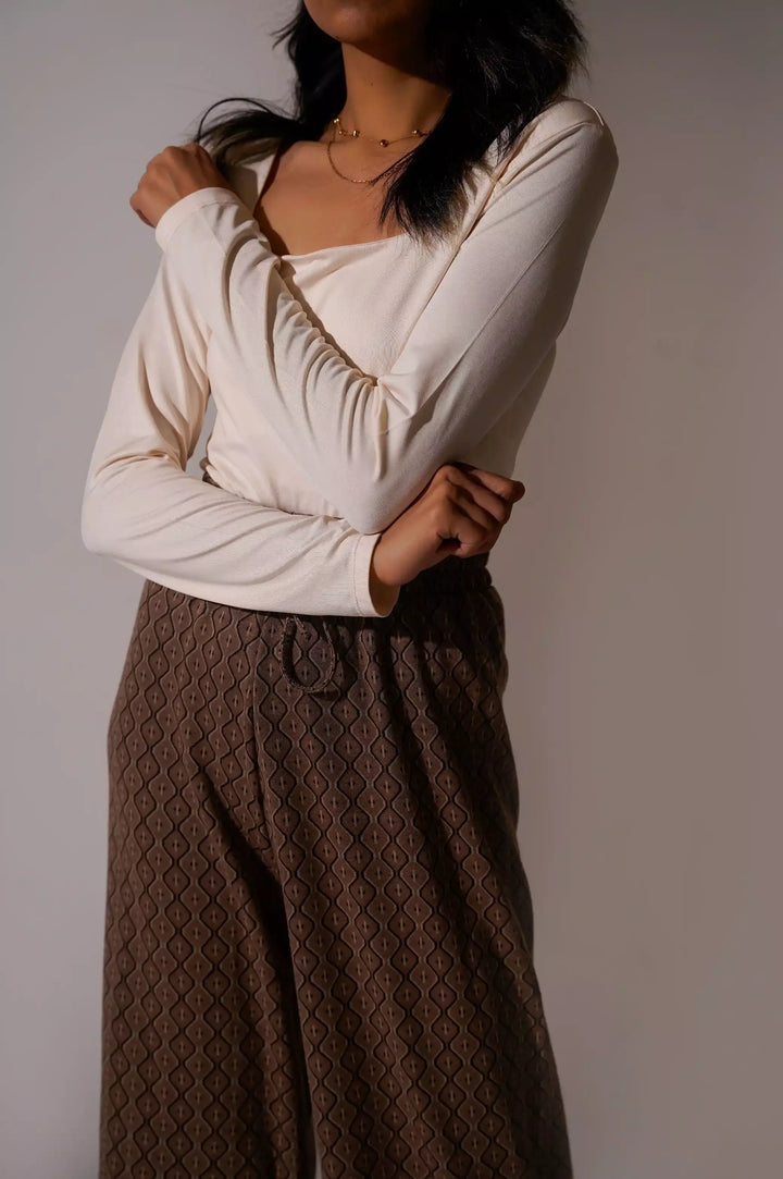 CREAM SQUARE NECK BODYSUIT