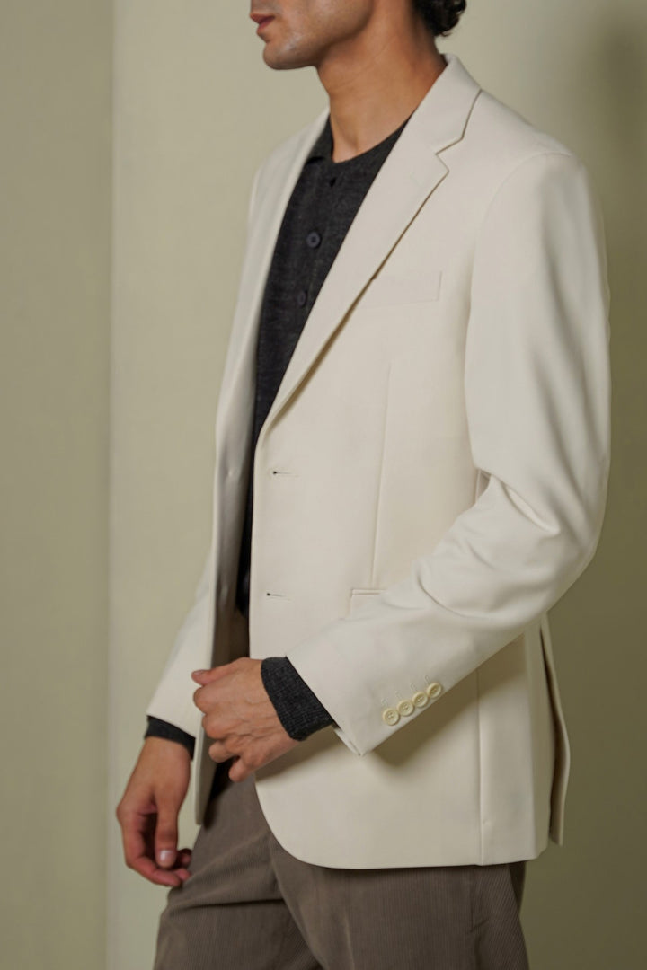 TAILORED FIT BLAZER