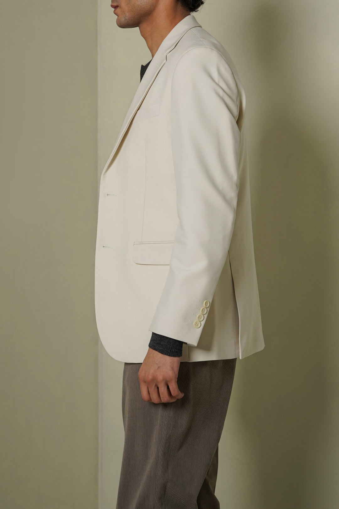 TAILORED FIT BLAZER