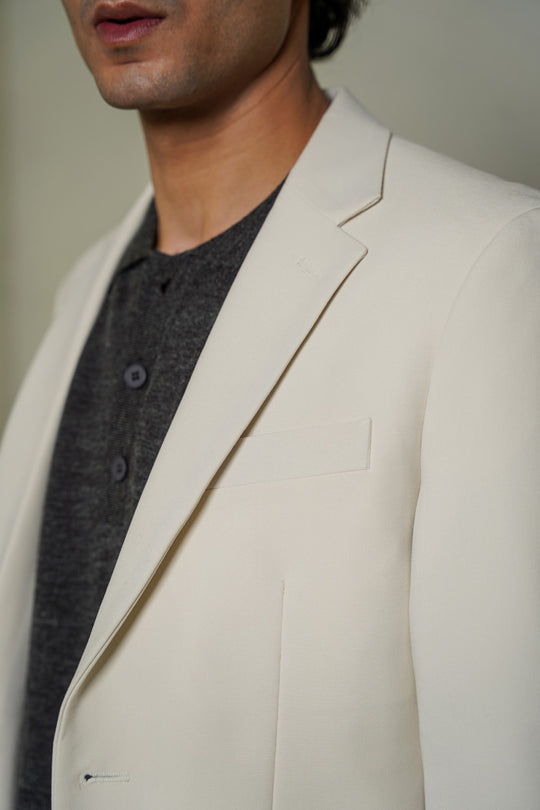 TAILORED FIT BLAZER