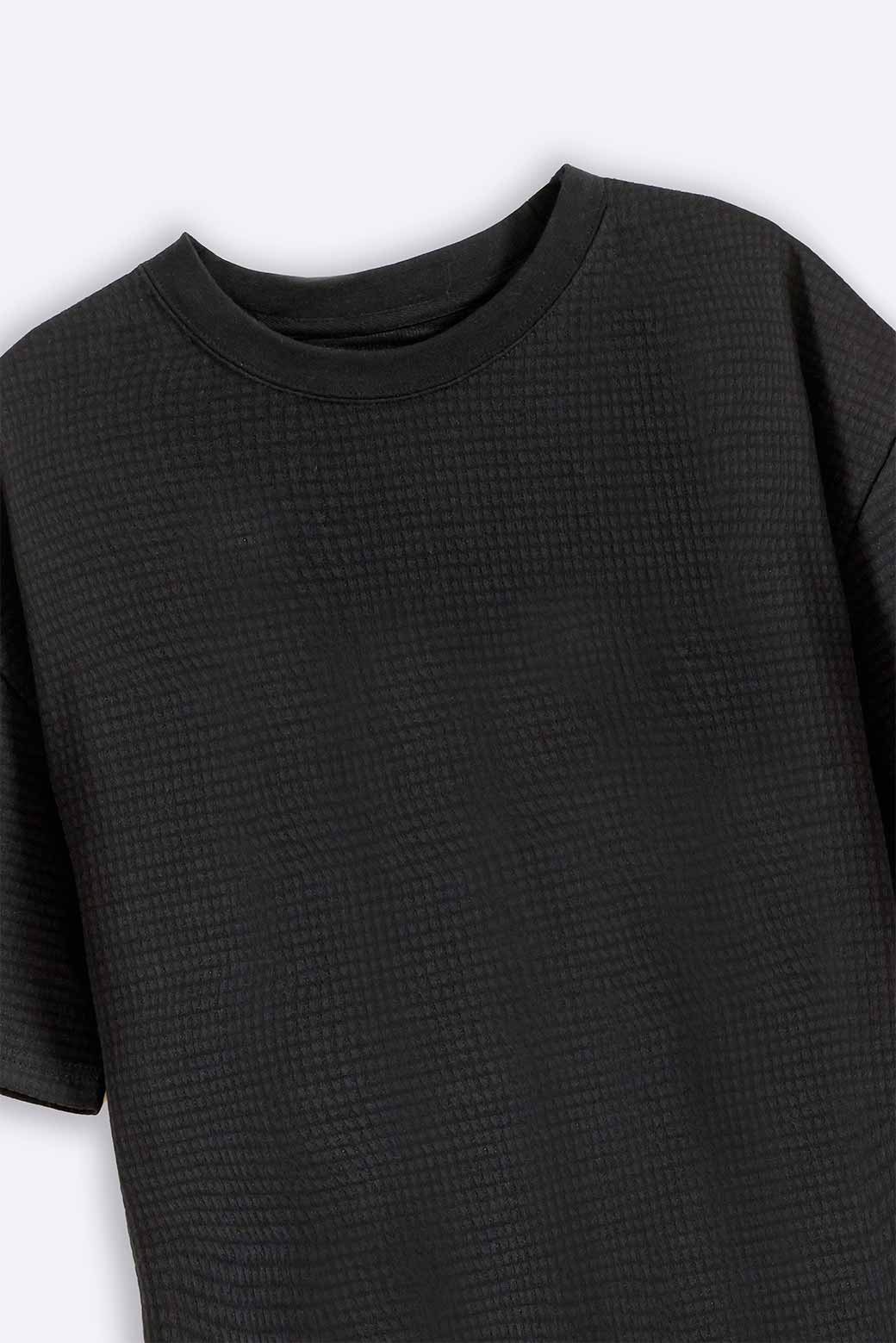 BLACK JACQUARD TEE