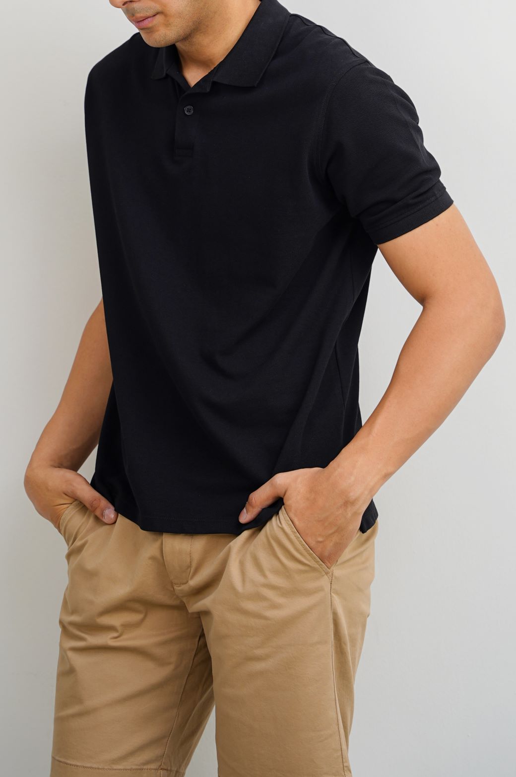 BLACK KNITTED COTTON POLO