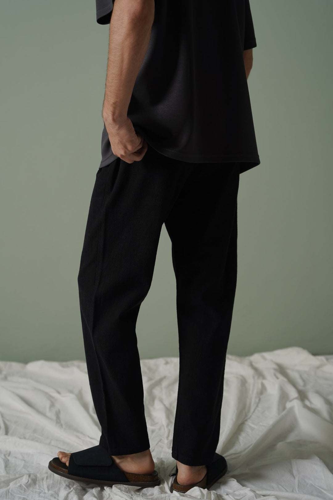 BLACK TEXTURED COTTON TROUSERS