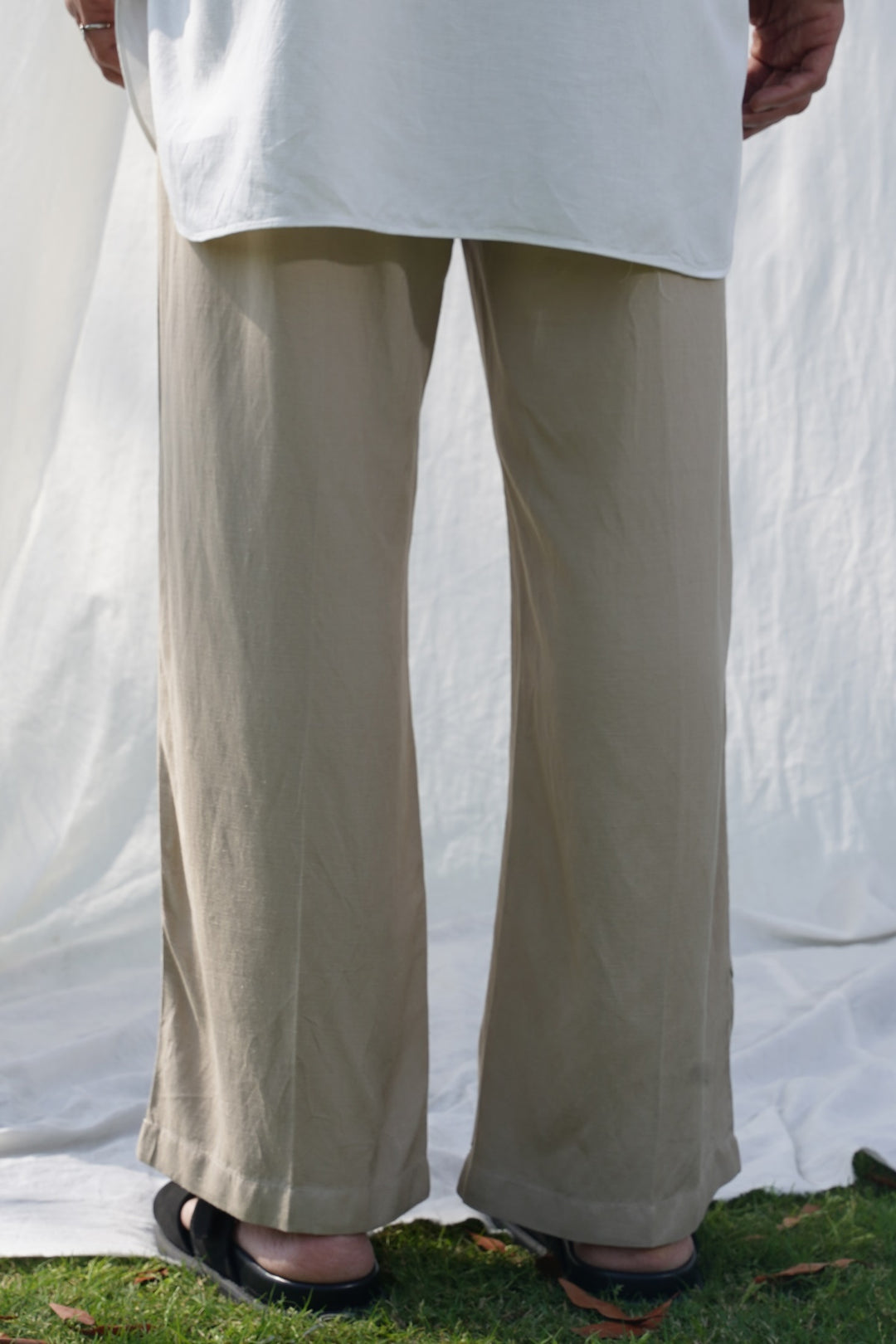 BEIGE LINEN BLEND RELAXED TROUSERS
