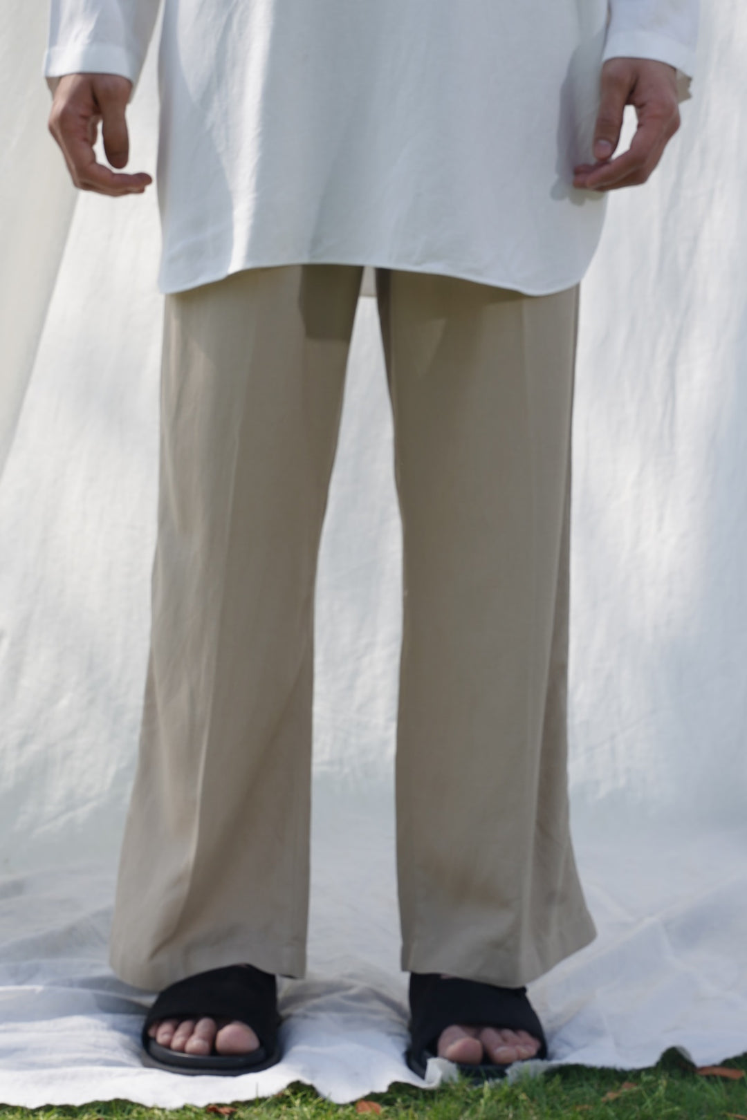 BEIGE LINEN BLEND RELAXED TROUSERS