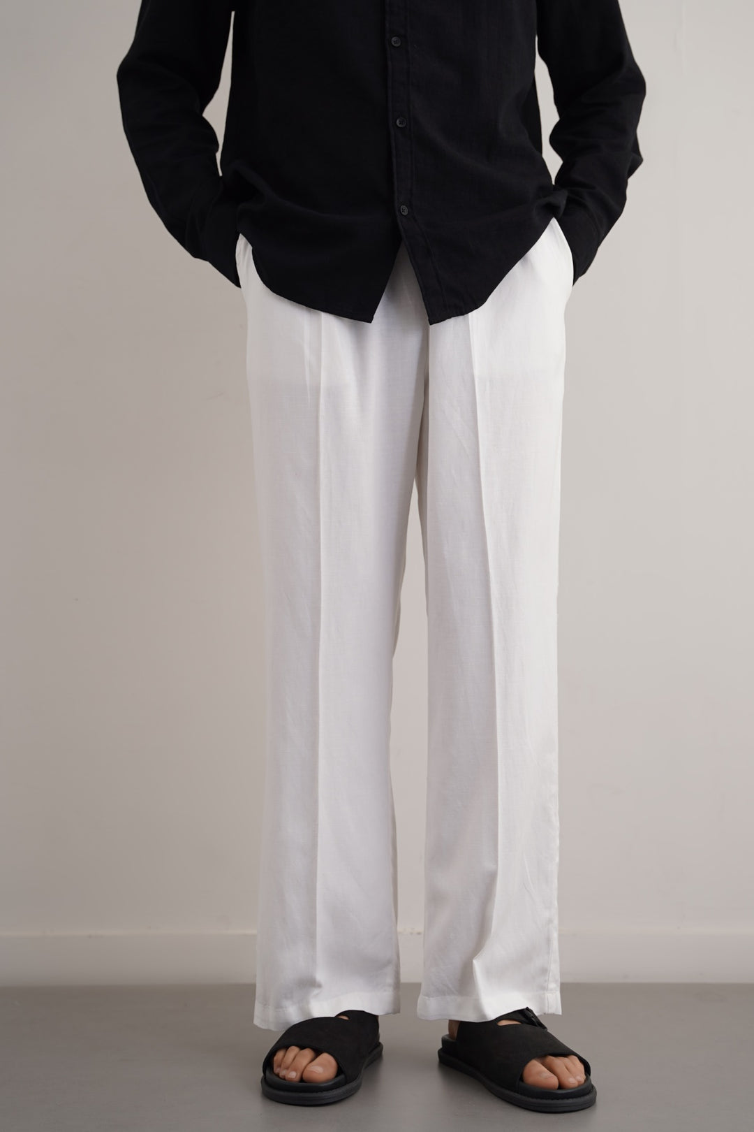 WHITE LINEN BLEND RELAXED TROUSERS