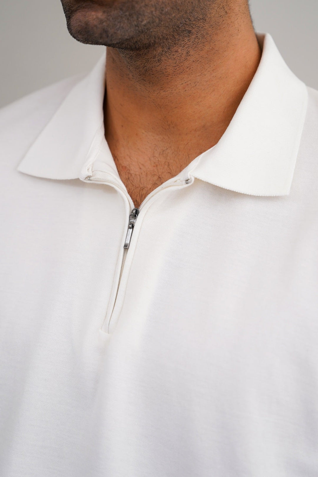 WHITE QUARTER ZIP POLO