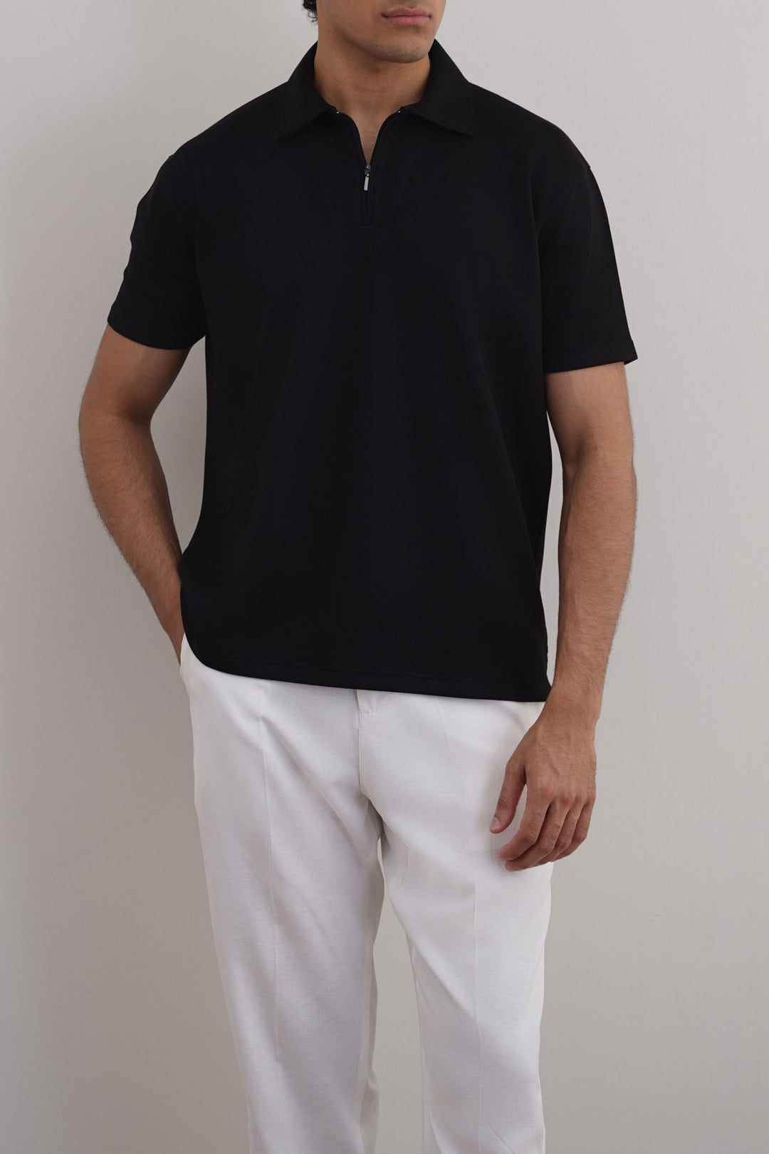 BLACK ZIPPER POLO