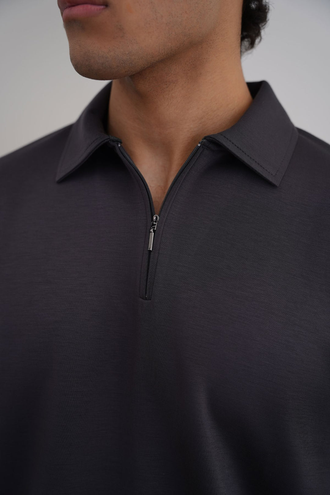 CHARCOAL ZIPPER POLO