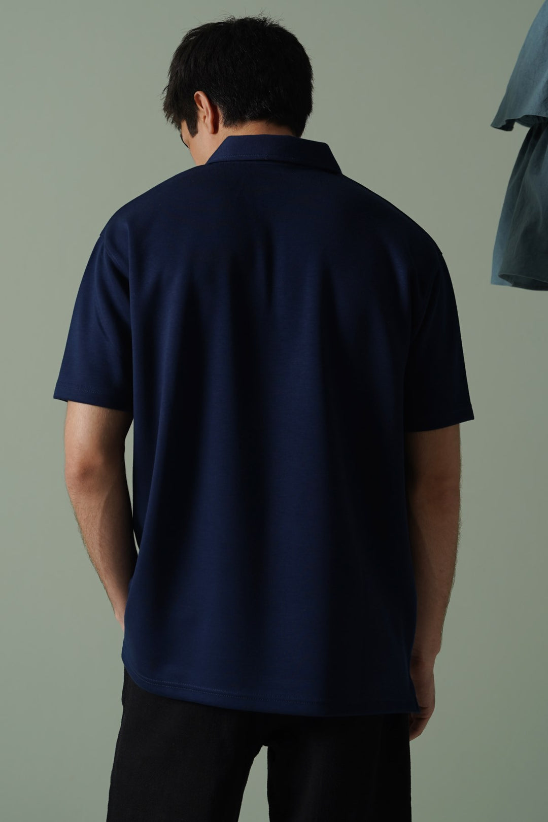 NAVY ZIPPER POLO