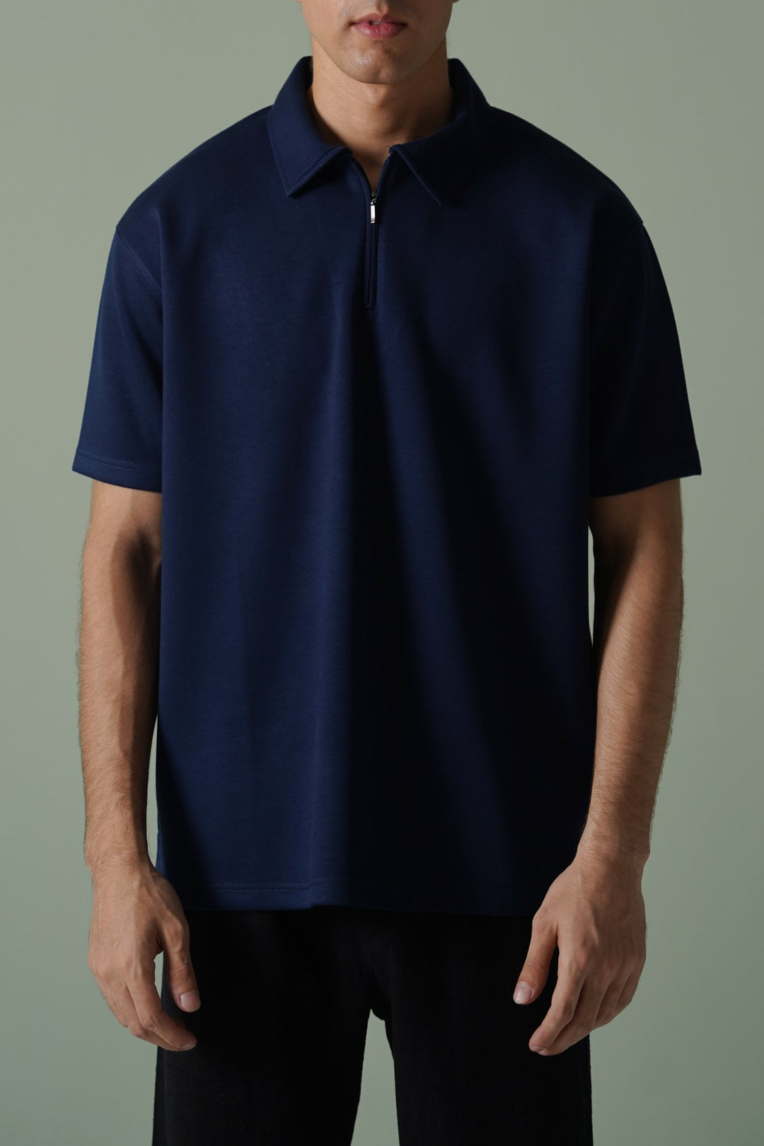 NAVY ZIPPER POLO