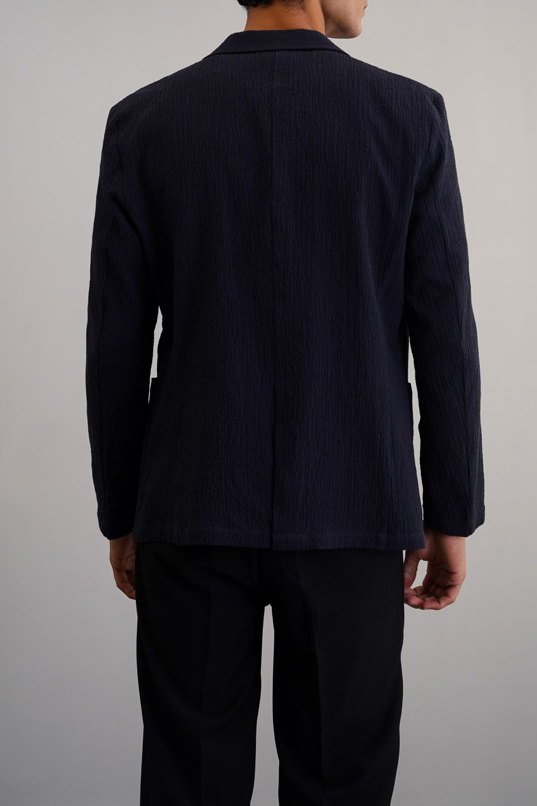 NAVY SEERSUCKER BLAZER