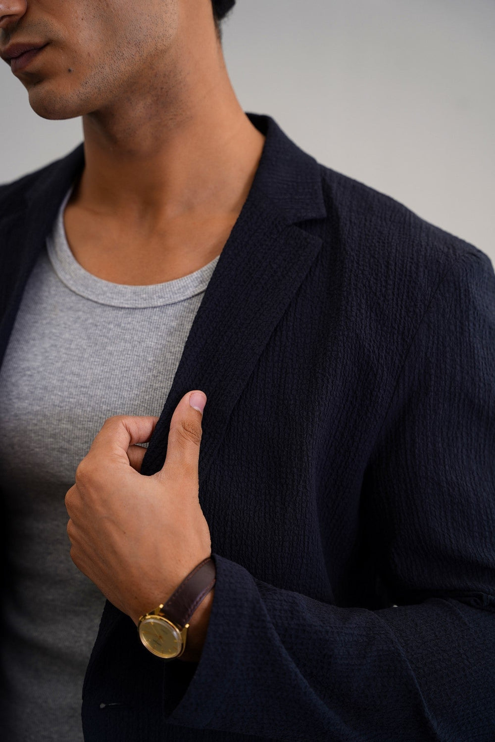 NAVY SEERSUCKER BLAZER