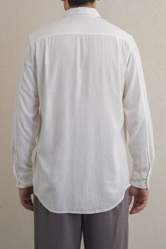 WHITE SHIRT WITH HIDDEN PLACKET