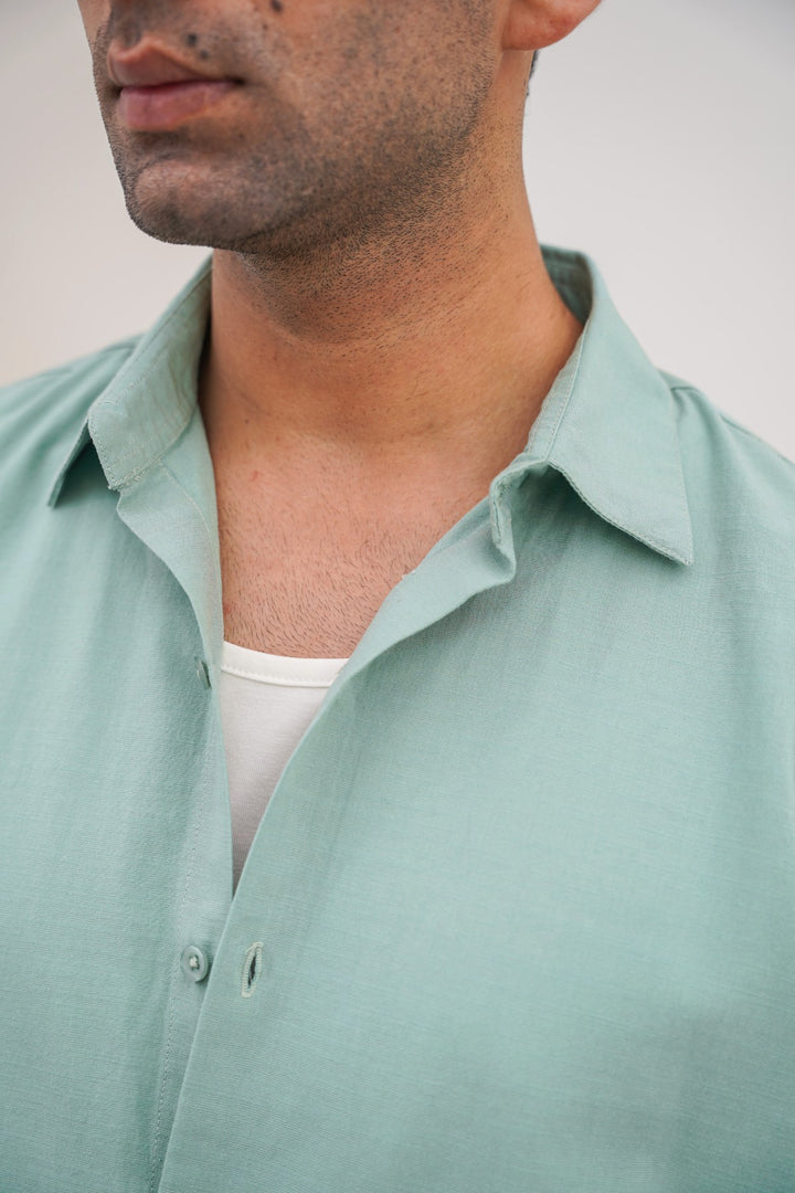 AQUA CLASSIC BUTTON DOWN SHIRT