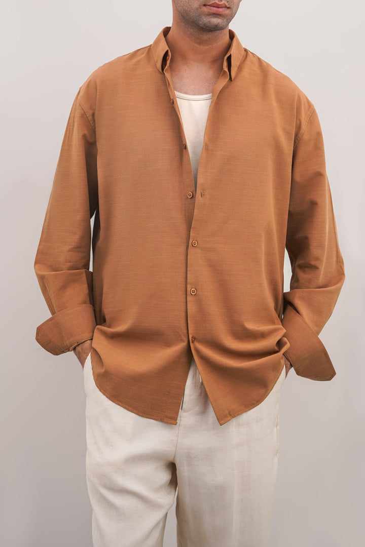OCHRE BROWN CLASSIC BUTTON DOWN SHIRT