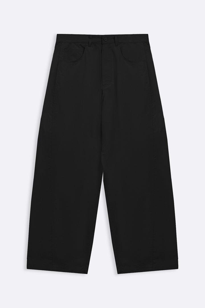 BLACK TECHNICAL FABRIC BALLOON PANTS
