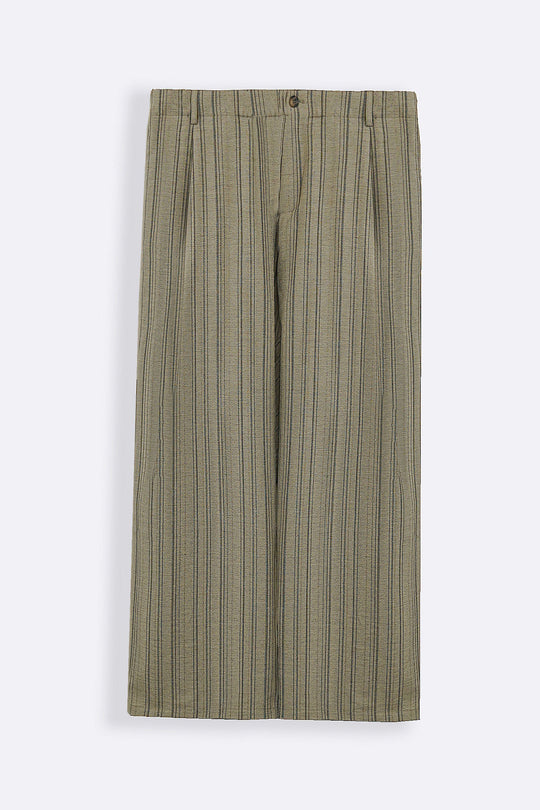 BEIGE BAGGY PLEATED PANTS