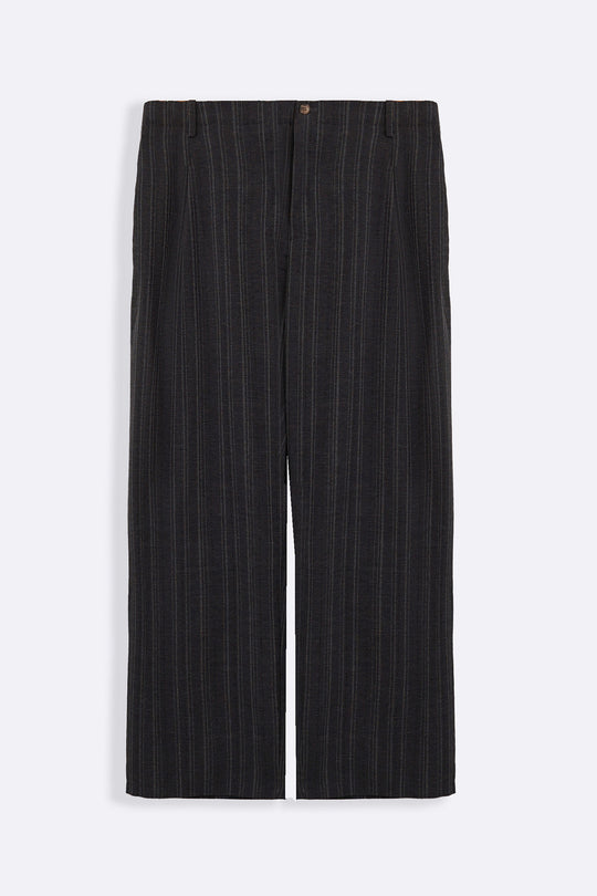 DARK GREY BAGGY PLEATED PANTS