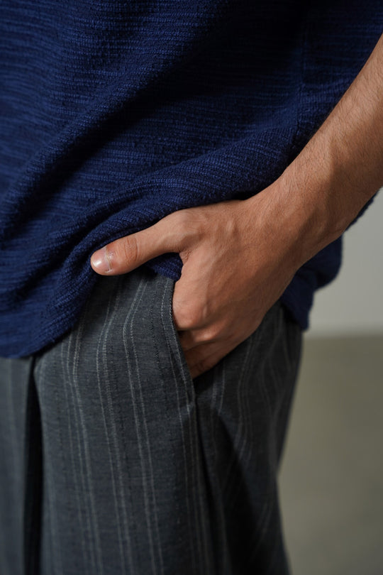 DARK GREY BAGGY PLEATED PANTS