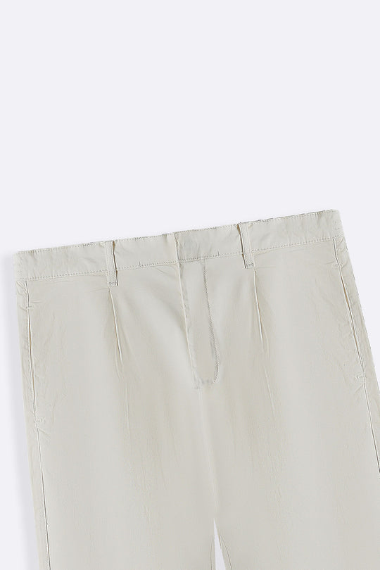 ECRU PLEATED CHINOS