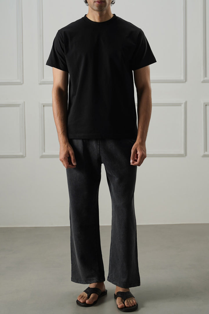 MINIMAL STRAIGHT-LEG PANTS